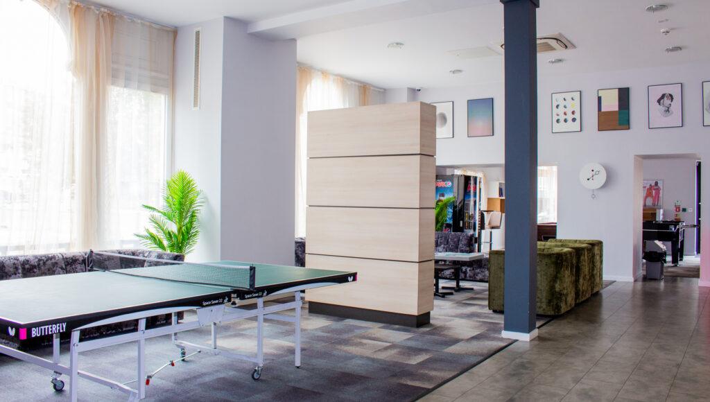 THE ARCH – Common Room
