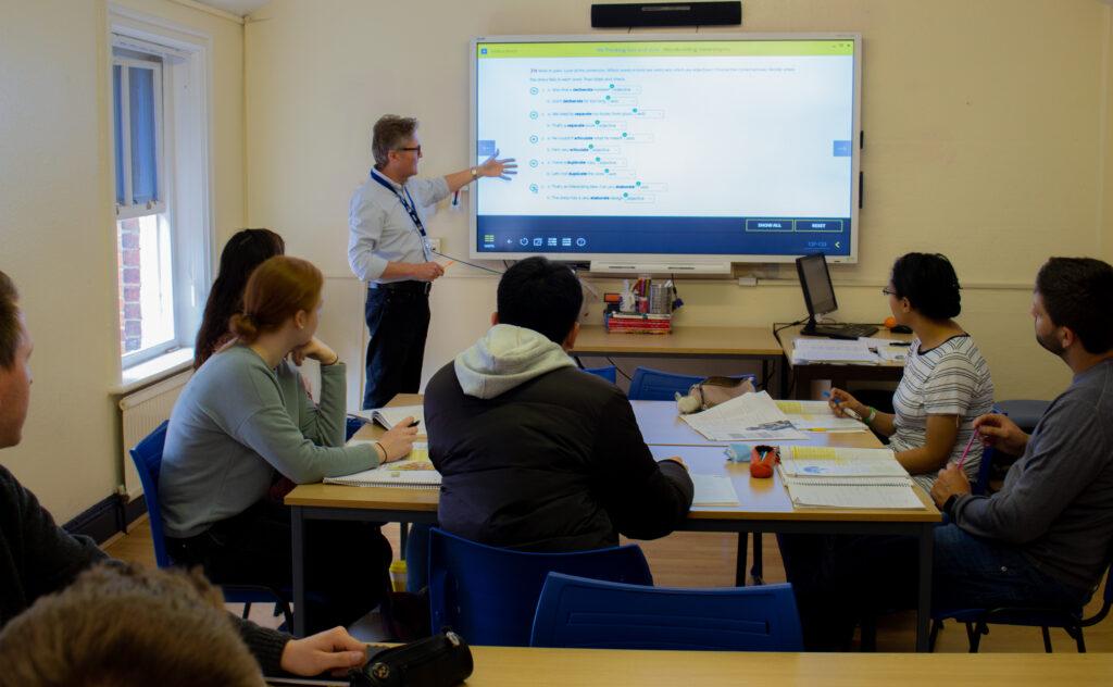 Website_StudentsClass (3)